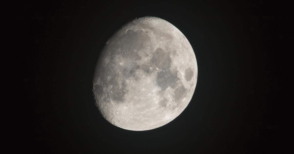 Gibbous waxing moon sky